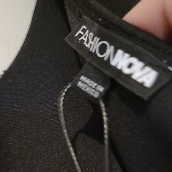 Perfect Wedding Guest Dress -lil Black Dress, One-Shoulder  Both Comfy & Pretty - Picture 4 of 4